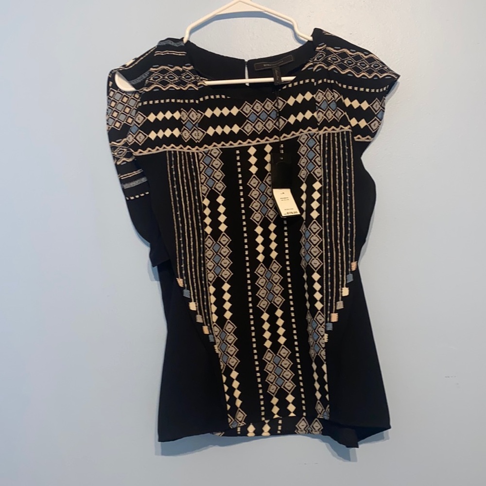 BCBG MAXAZRIA women top. Size medium